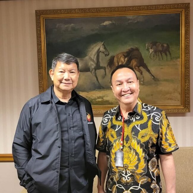 Jusak Kereh foto dengan Pak Hasim